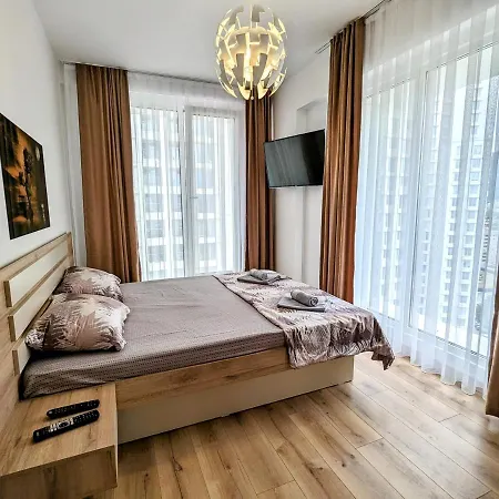 16th Floor Sky View With Pool And Fitness *