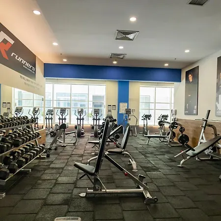 Διαμέρισμα 16th Floor Sky View With Pool And Fitness *