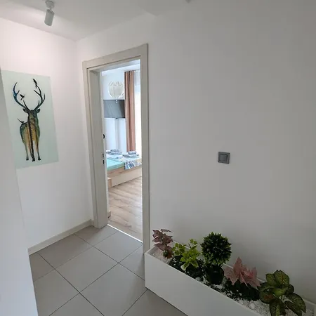 16th Floor Sky View With Pool And Fitness * Skopje