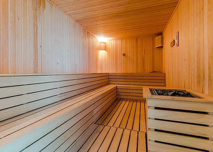 16th Floor Sky View With Pool And Fitness Skopje