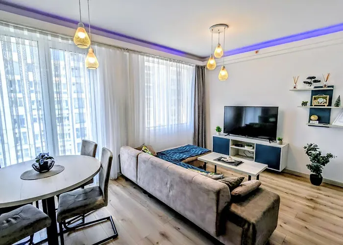 Апартаменты 16th Floor Sky View With Pool And Fitness *